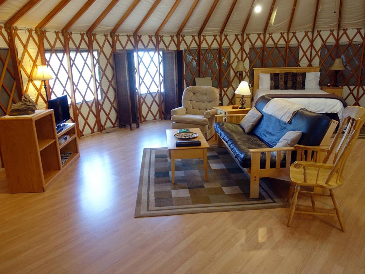 Villa Stonewind Retreat à Chester Extérieur photo